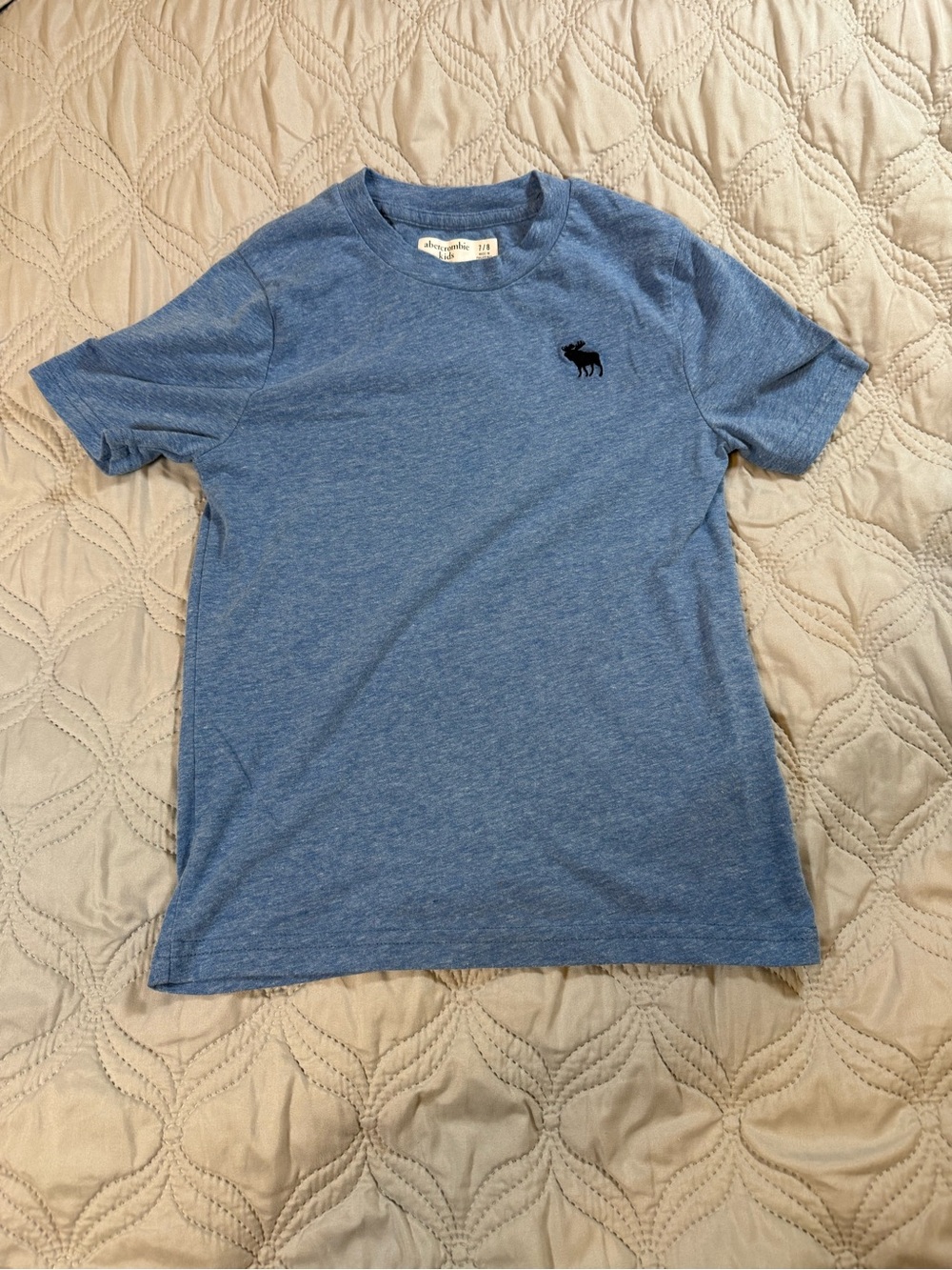 Abercrombie Kids Blue Logo Tee Boys Size 7/8 Soft Casual Shirt